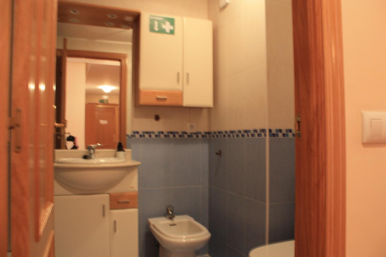 Ferienwohnung Apartamento La Cenicienta León Exterior foto